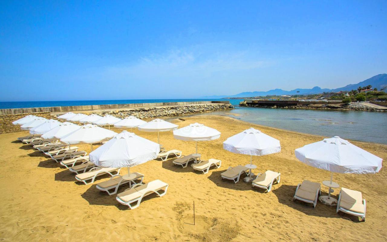 Vuni Palace Luxury Resort & Beach & Casino Кирения Экстерьер фото
