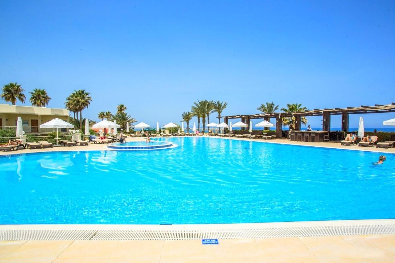 Vuni Palace Luxury Resort & Beach & Casino Кирения Экстерьер фото