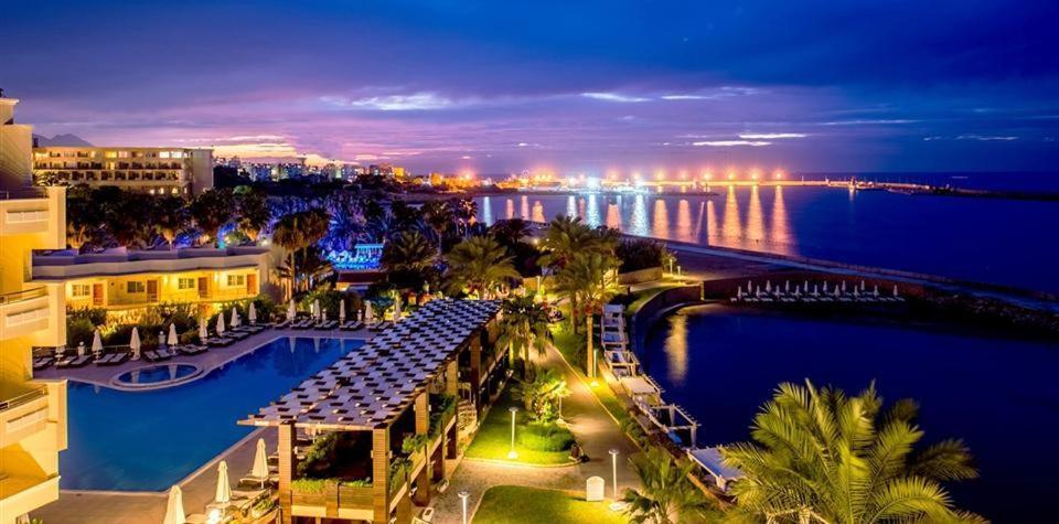 Vuni Palace Luxury Resort & Beach & Casino Кирения Экстерьер фото